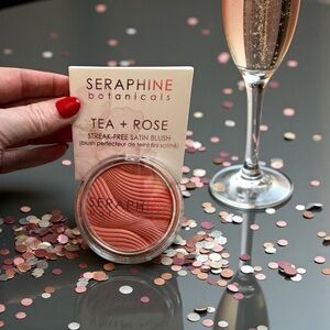 NIB - Tea + Rose - Streak-Free Satin Blush in Fresh Apricot!